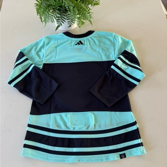 🌟 Adidas Seattle Kraken Jersey ~ Size 46 - Picture 2 of 6